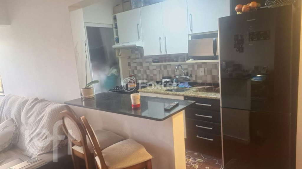 Apartamento à venda com 2 quartos, 64m² - Foto 9