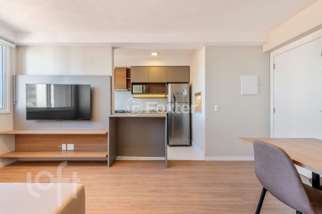 Apartamento à venda com 3 quartos, 67m² - Foto 2