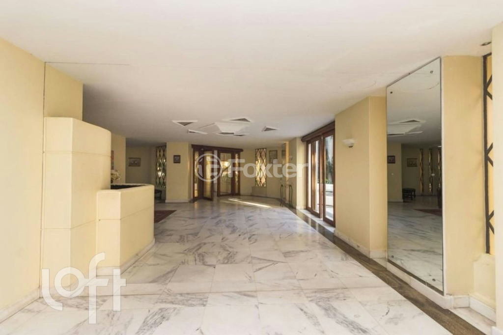 Apartamento à venda com 4 quartos, 168m² - Foto 2