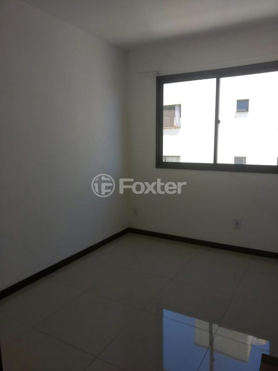 Apartamento à venda com 2 quartos, 48m² - Foto 4