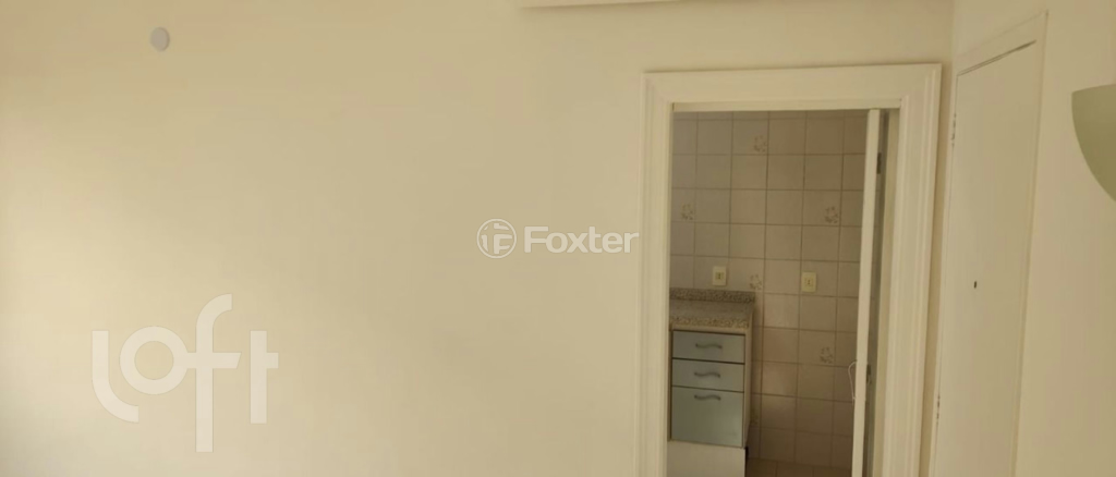 Apartamento à venda com 1 quarto, 44m² - Foto 21