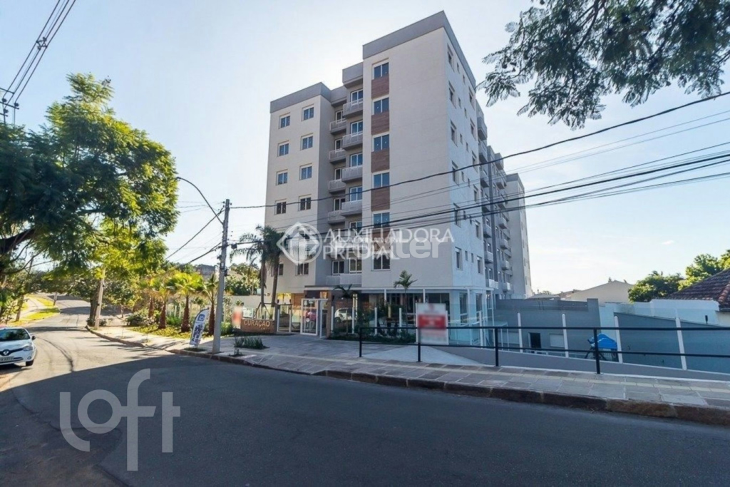 Apartamento à venda com 3 quartos, 137m² - Foto 3