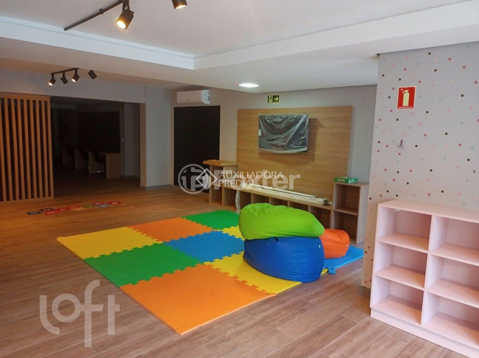 Apartamento à venda com 3 quartos, 137m² - Foto 24