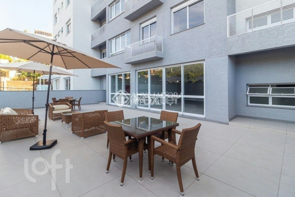 Apartamento à venda com 3 quartos, 137m² - Foto 10