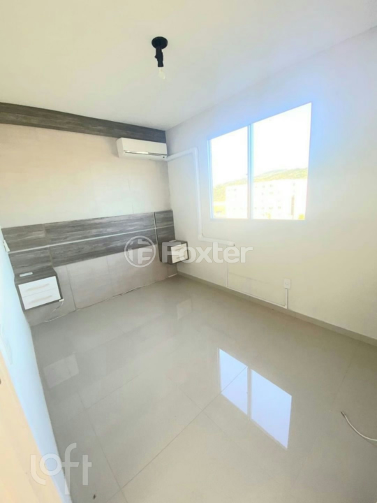 Apartamento à venda com 2 quartos, 41m² - Foto 2