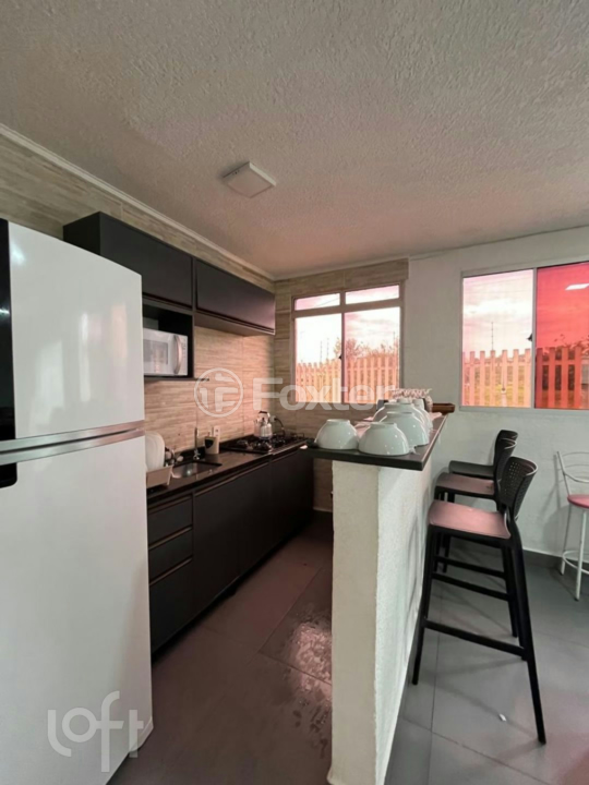 Apartamento à venda com 2 quartos, 41m² - Foto 10