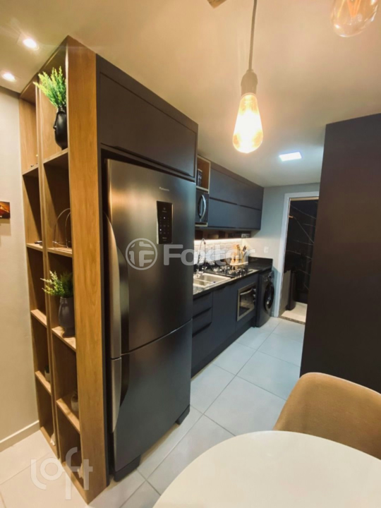 Apartamento à venda com 2 quartos, 55m² - Foto 2