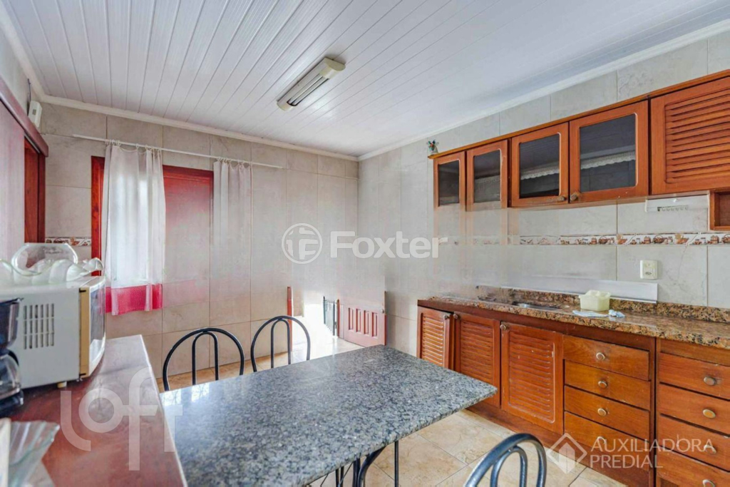 Casa à venda com 4 quartos, 180m² - Foto 7