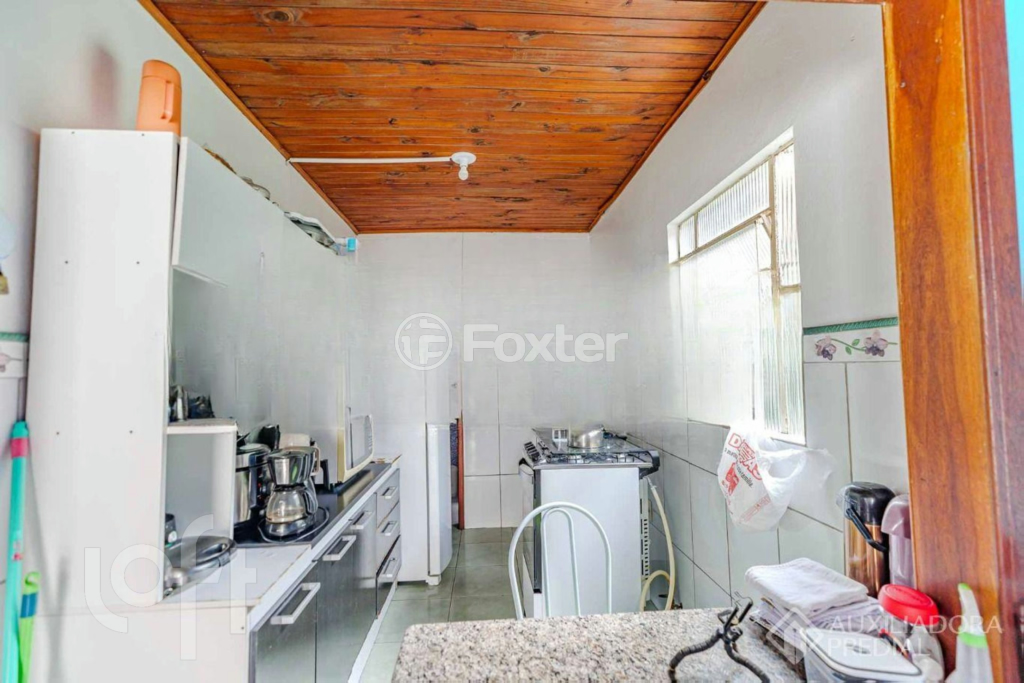 Casa à venda com 4 quartos, 180m² - Foto 14