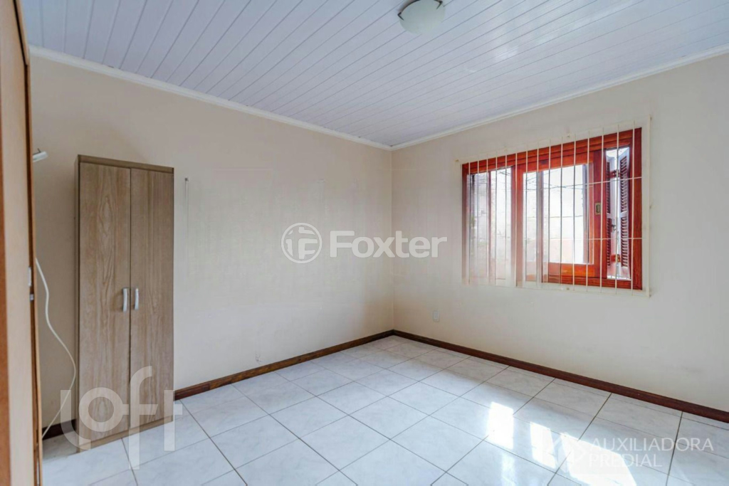 Casa à venda com 4 quartos, 180m² - Foto 8