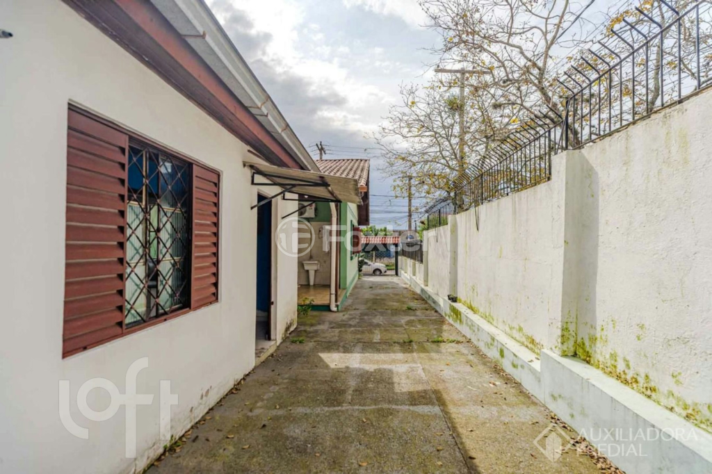 Casa à venda com 4 quartos, 180m² - Foto 24