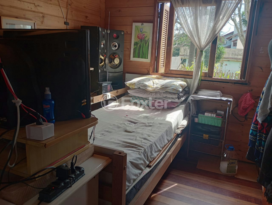 Casa à venda com 2 quartos, 60m² - Foto 9