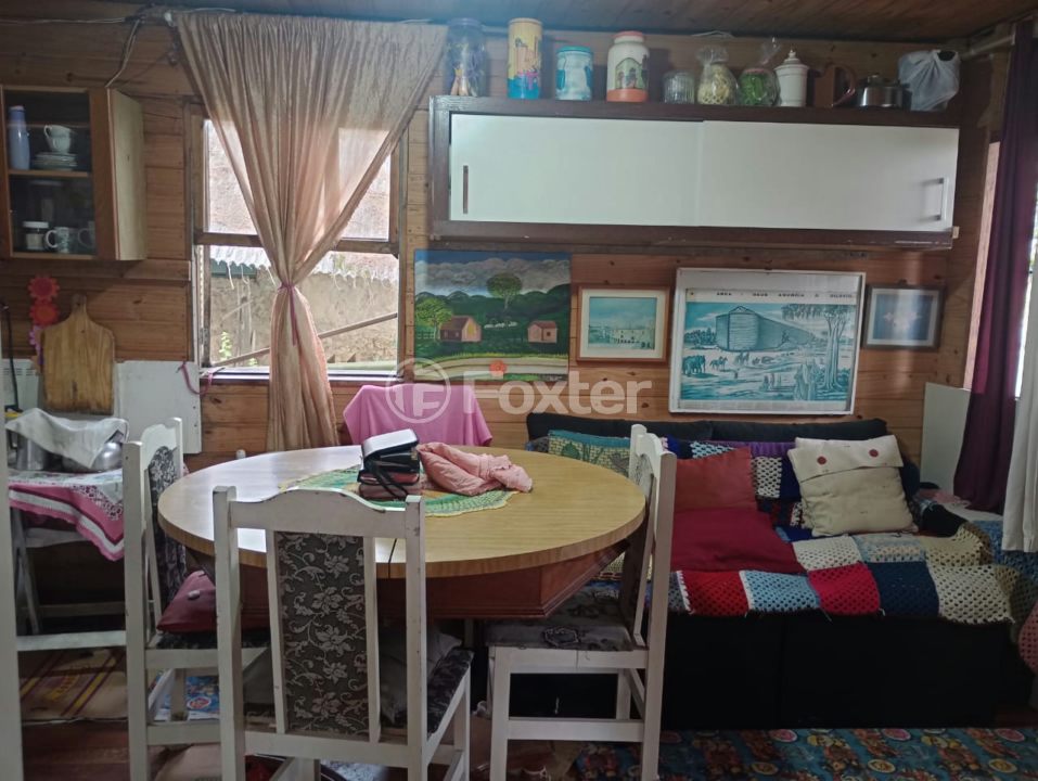 Casa à venda com 2 quartos, 60m² - Foto 3