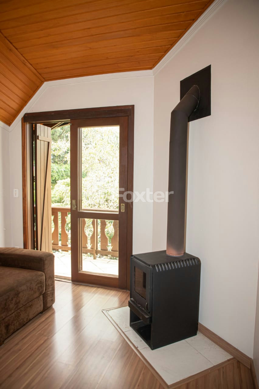 Apartamento à venda com 2 quartos, 78m² - Foto 2