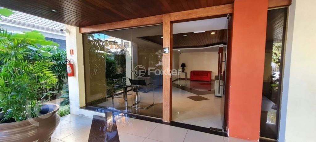 Apartamento à venda com 3 quartos, 194m² - Foto 3