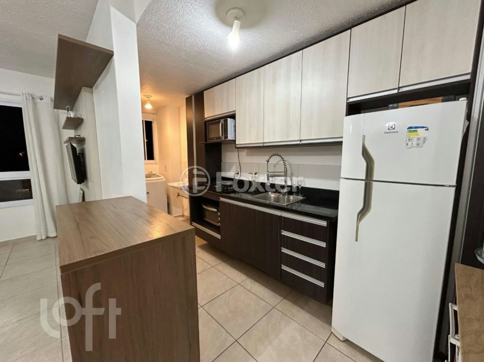 Apartamento à venda com 2 quartos, 62m² - Foto 1