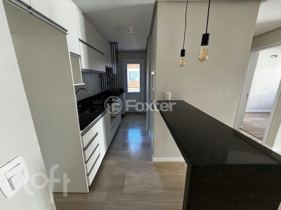 Apartamento à venda com 2 quartos, 66m² - Foto 7