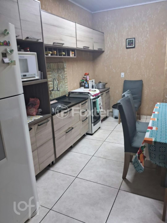 Apartamento à venda com 2 quartos, 38m² - Foto 3