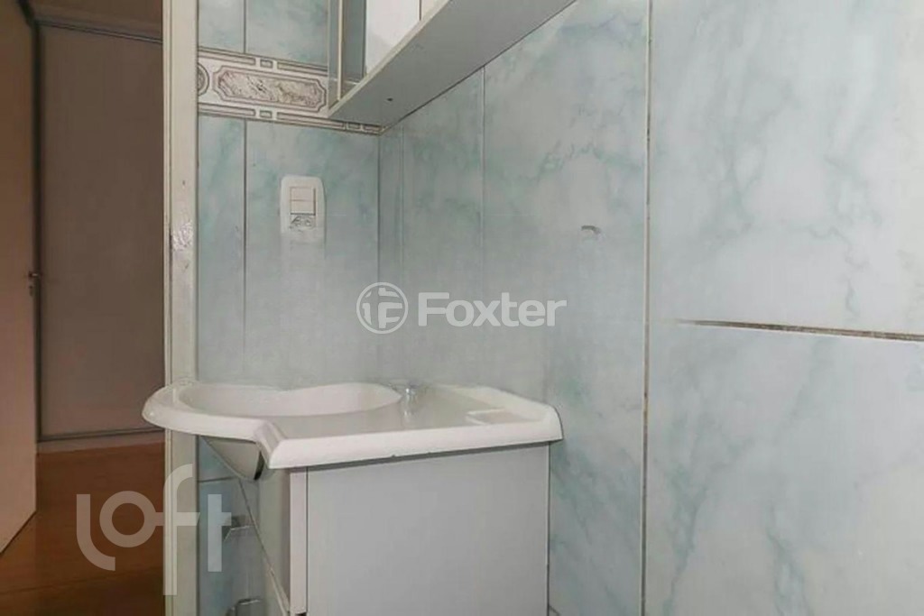Apartamento à venda com 2 quartos, 62m² - Foto 15