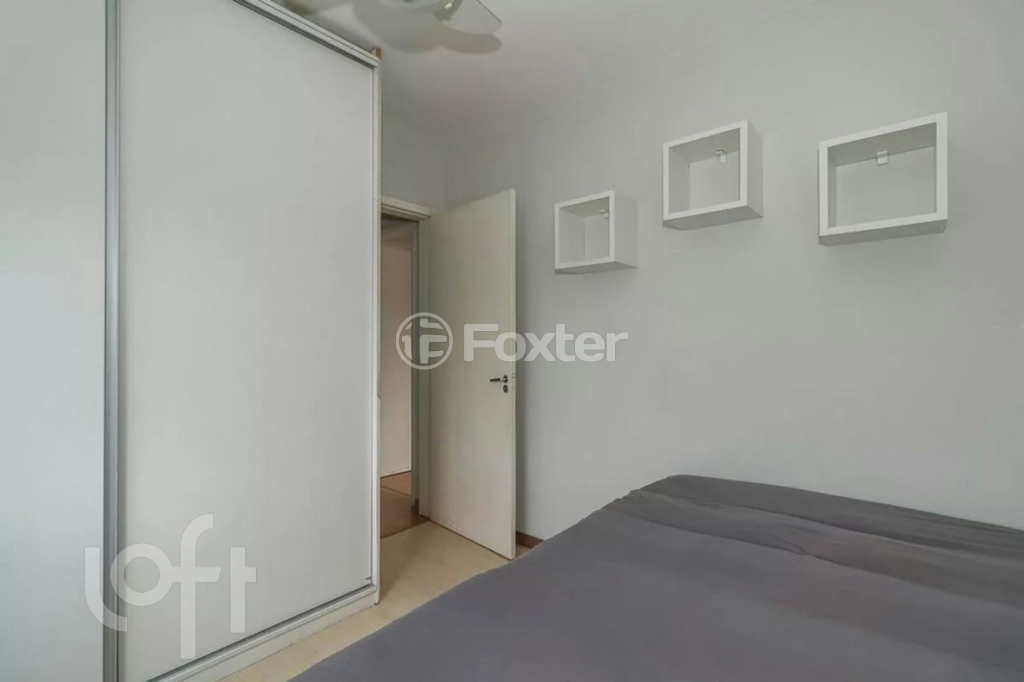 Apartamento à venda com 2 quartos, 62m² - Foto 11