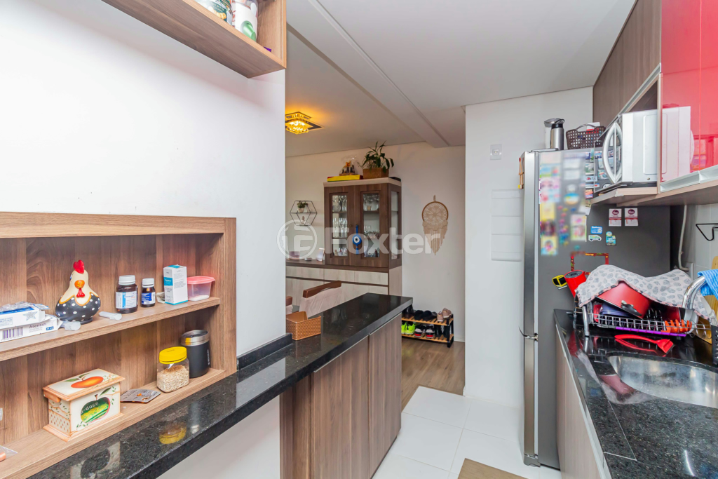 Apartamento à venda com 3 quartos, 76m² - Foto 11