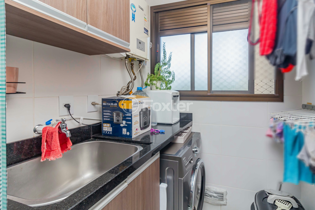 Apartamento à venda com 3 quartos, 76m² - Foto 13