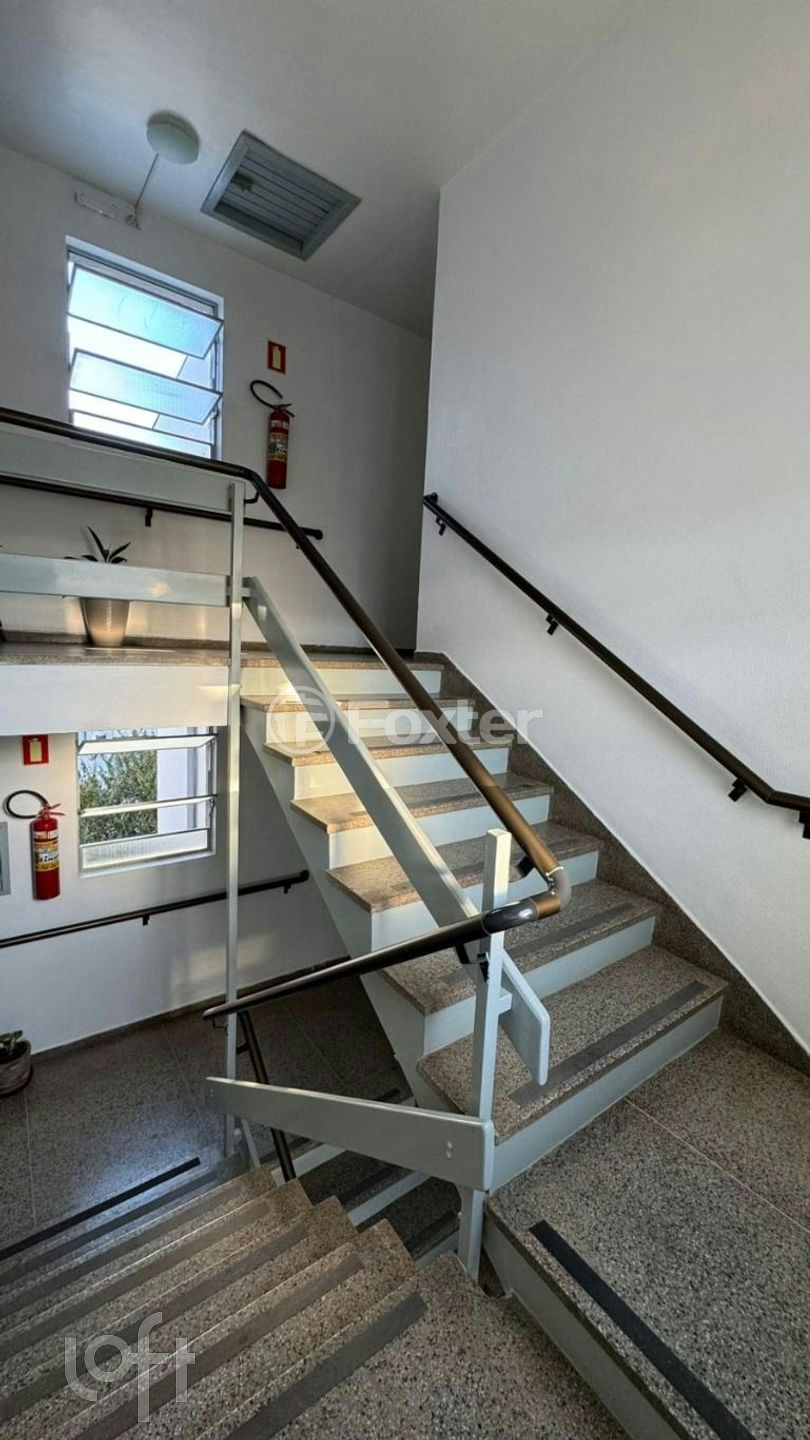 Apartamento à venda com 1 quarto, 45m² - Foto 13