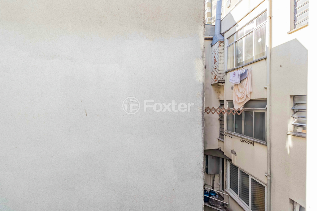 Apartamento à venda com 2 quartos, 66m² - Foto 15