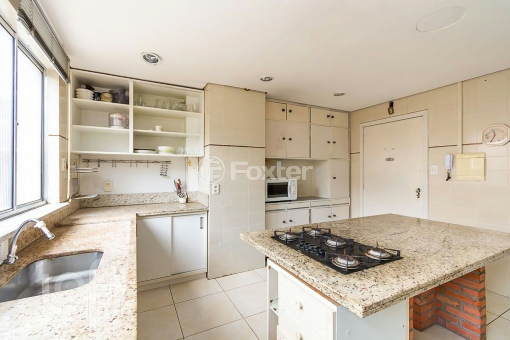 Apartamento à venda com 3 quartos, 115m² - Foto 10