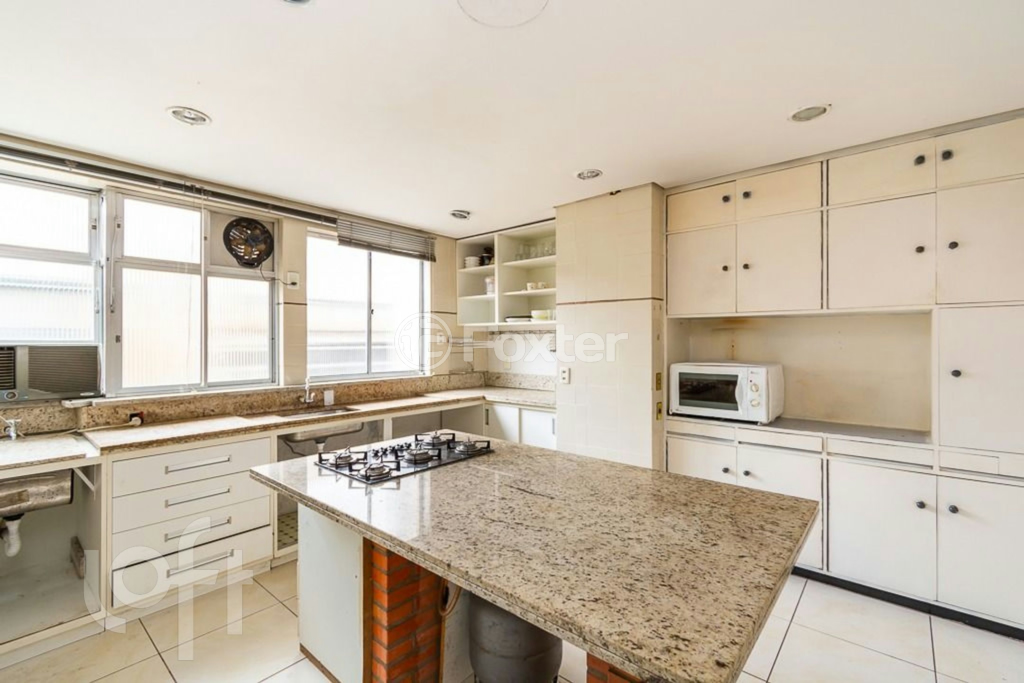 Apartamento à venda com 3 quartos, 115m² - Foto 29