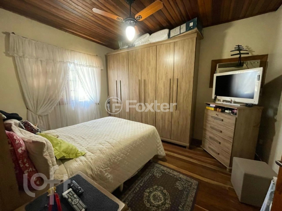 Casa à venda com 3 quartos, 100m² - Foto 26