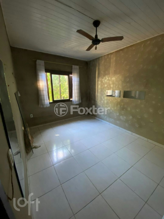 Casa à venda com 3 quartos, 100m² - Foto 3
