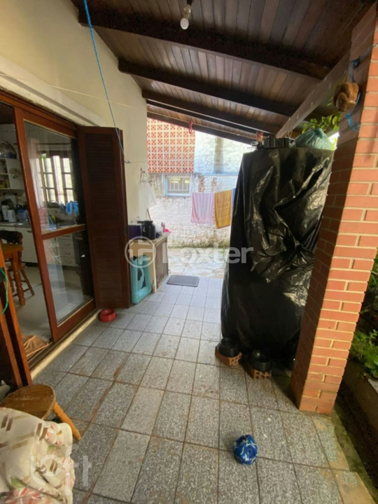 Casa à venda com 3 quartos, 100m² - Foto 5
