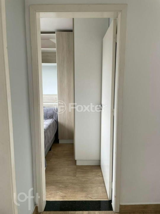 Apartamento à venda com 2 quartos, 43m² - Foto 9