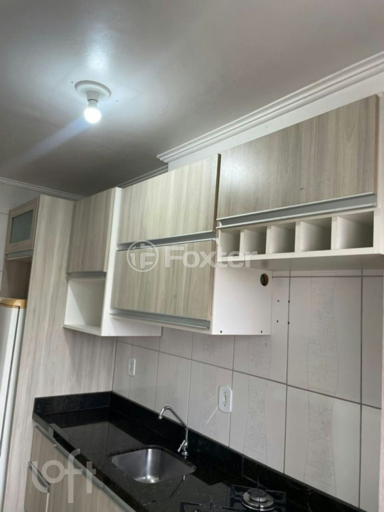 Apartamento à venda com 2 quartos, 43m² - Foto 2