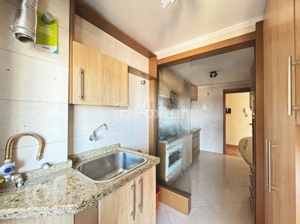Apartamento à venda com 3 quartos, 94m² - Foto 11