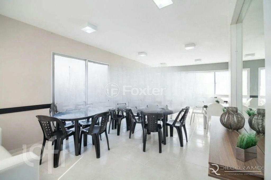 Apartamento à venda com 2 quartos, 47m² - Foto 16