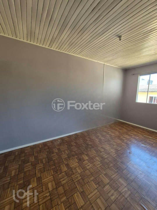 Casa à venda com 3 quartos, 82m² - Foto 5