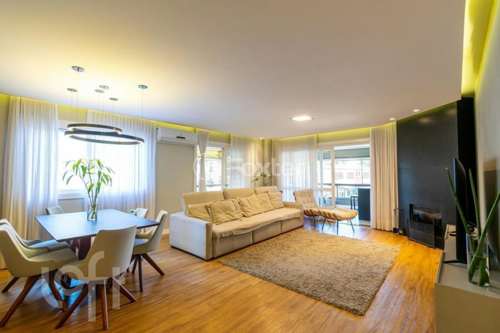 Apartamento à venda com 3 quartos, 158m² - Foto 2