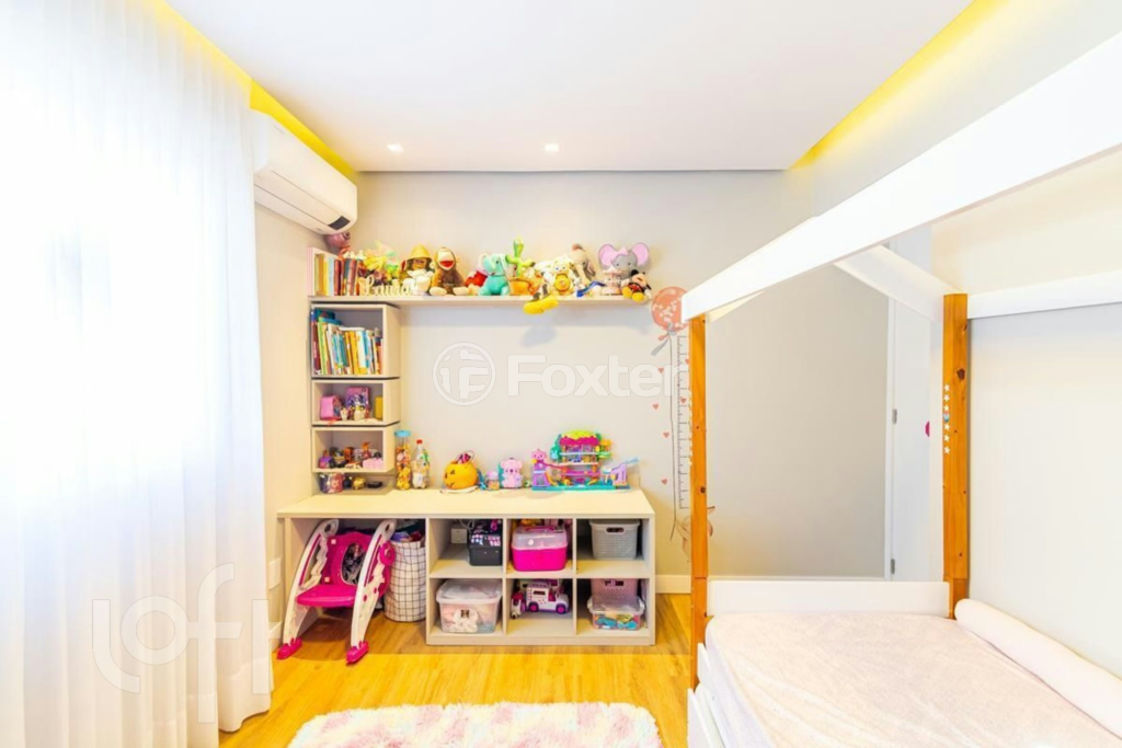 Apartamento à venda com 3 quartos, 158m² - Foto 10