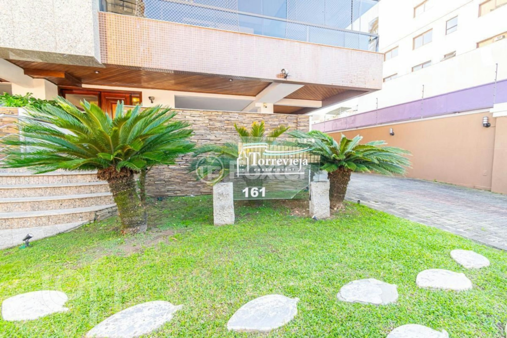 Apartamento à venda com 3 quartos, 158m² - Foto 19