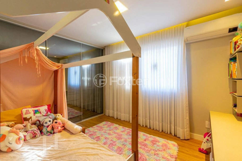 Apartamento à venda com 3 quartos, 158m² - Foto 6