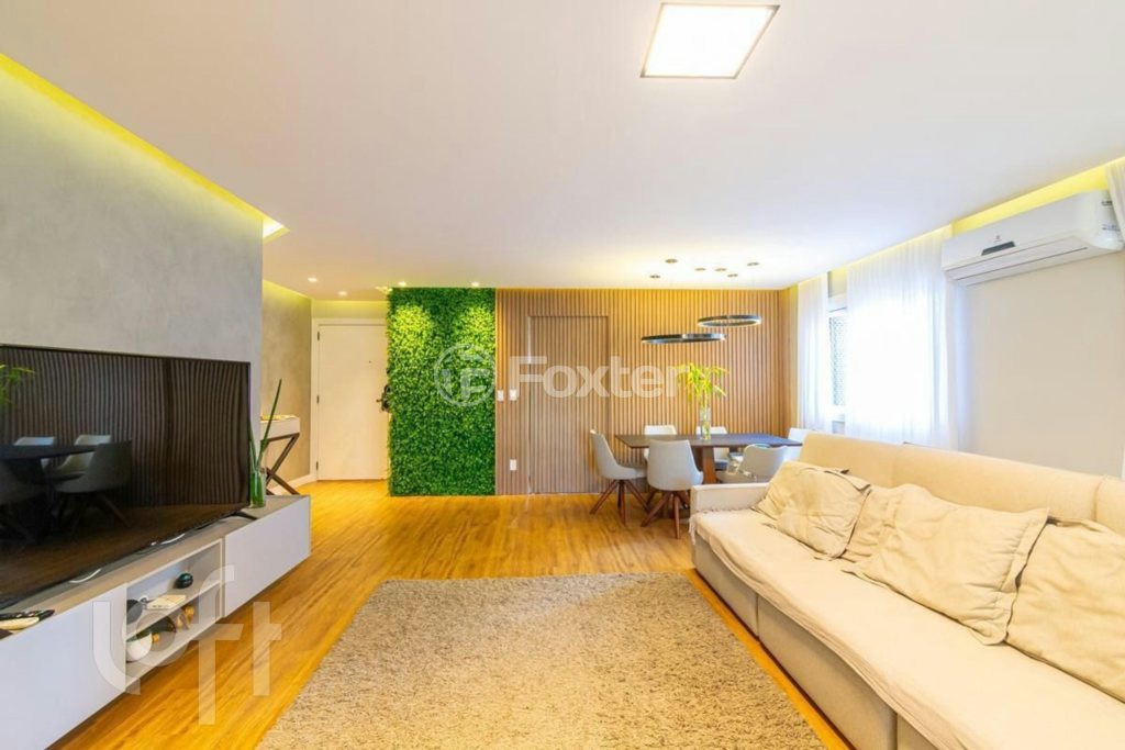 Apartamento à venda com 3 quartos, 158m² - Foto 1