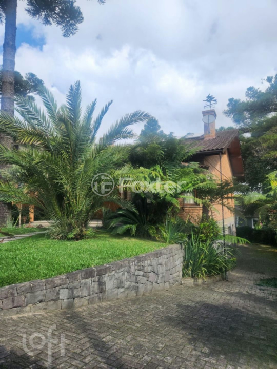 Casa à venda com 3 quartos, 234m² - Foto 7