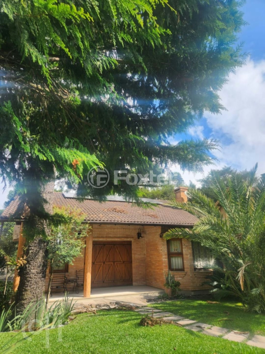 Casa à venda com 3 quartos, 234m² - Foto 10