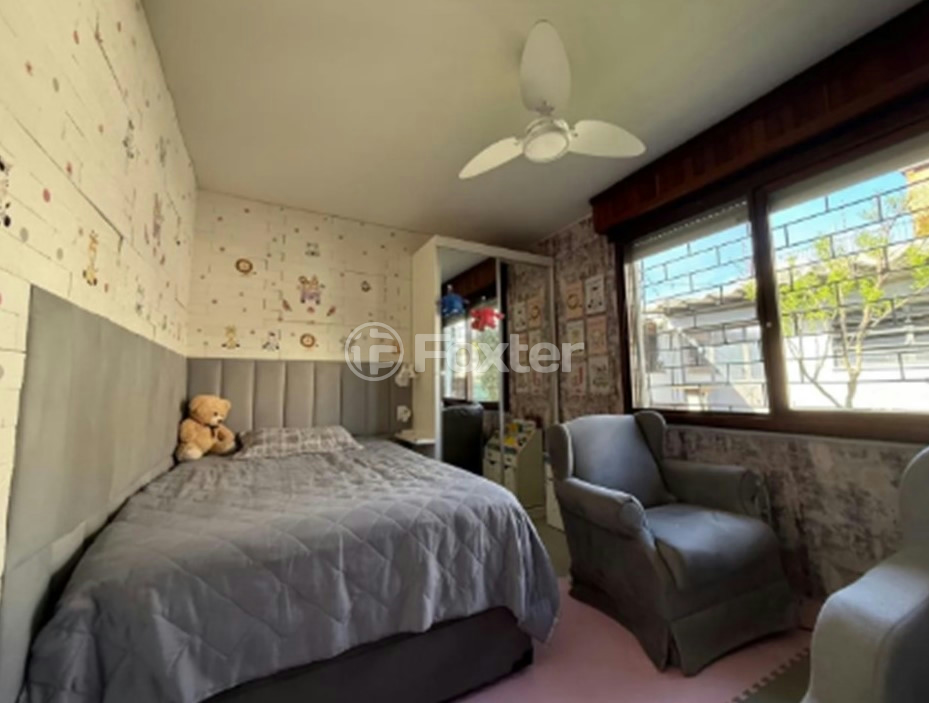 Casa à venda com 4 quartos, 150m² - Foto 12
