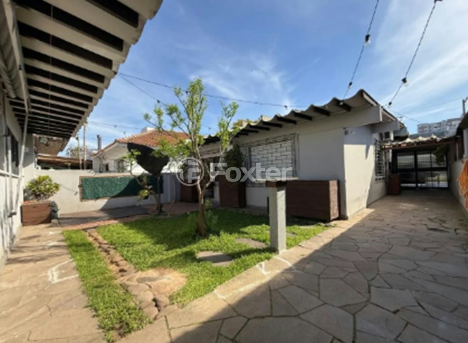 Casa à venda com 4 quartos, 150m² - Foto 13
