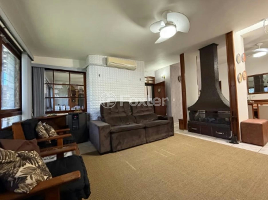 Casa à venda com 4 quartos, 150m² - Foto 2