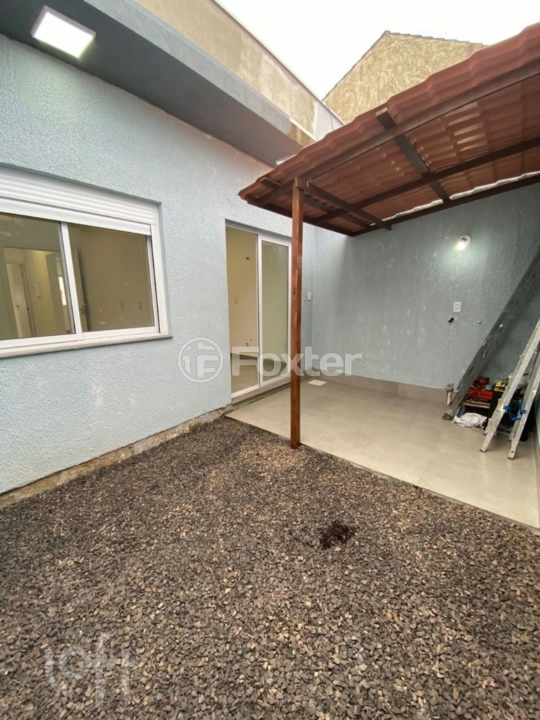 Casa à venda com 2 quartos, 61m² - Foto 3