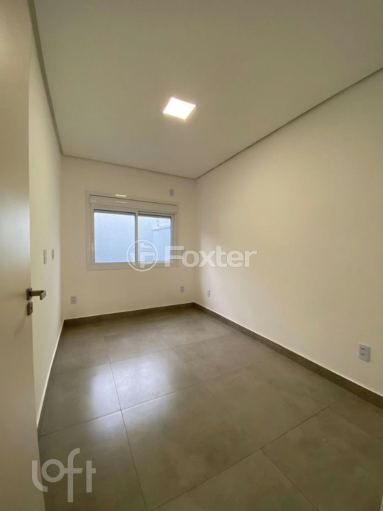 Casa à venda com 2 quartos, 61m² - Foto 8